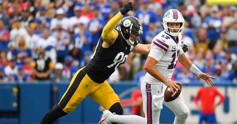 Steelers' T.J. Watt Named Top Challenger for DPOY.